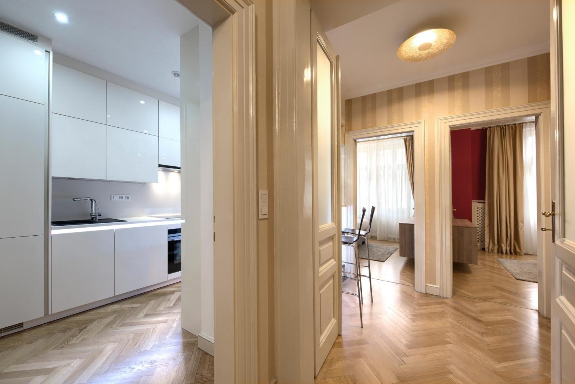 Milosrdnych Apartments Praga Habitación foto